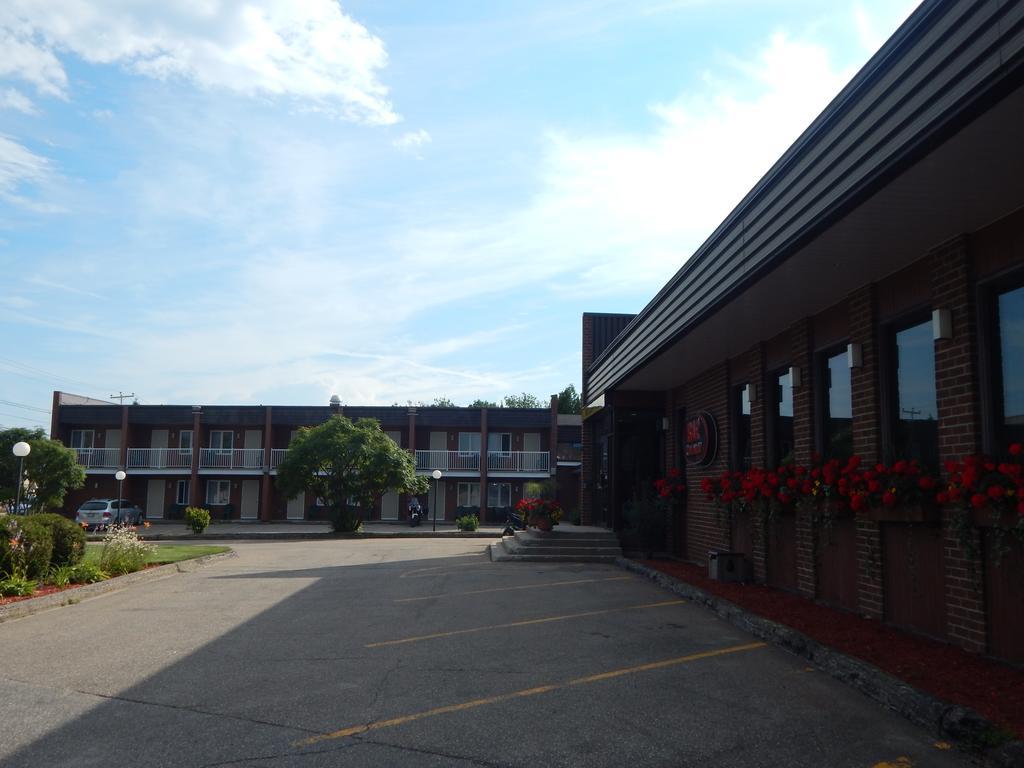 Complexe Hotelier Escoumins Les Escoumins Luaran gambar